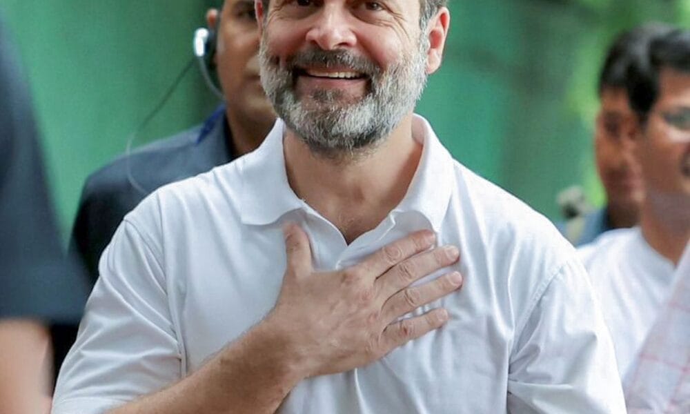 Changing moods: BSP leader sings paeans to Rahul Gandhi
