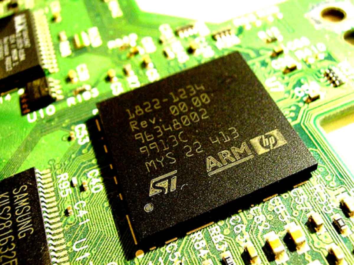 British chip designer Arm sets IPO price at $51 a share