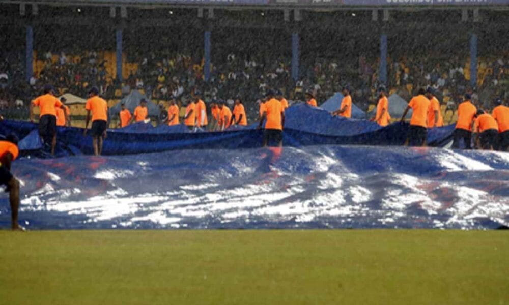 Asia Cup: Race to final gets delayed due to rain, as Pakistan take on Sri Lanka in must-win match
