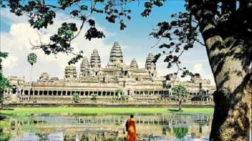 Foreign tourists to Cambodia’s famed Angkor on rise