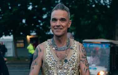 Robbie Williams claims to have slept with over 100 women