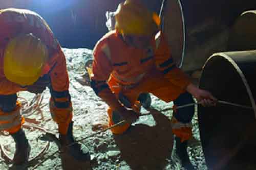 Tunnel collapse: Govt must compensate workers for risking lives to serve nation, says Priyanka