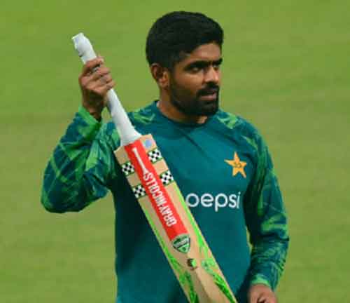 ‘Let somebody else have a headache’: David Lloyd backs Babar’s resignation as Pakistan captain