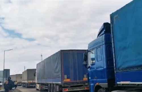 Ukrainian PM, EU official discuss border blockade