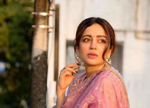 Nehha Pendse is ‘eager to delve into realm of portraying deep and nuanced emotions’