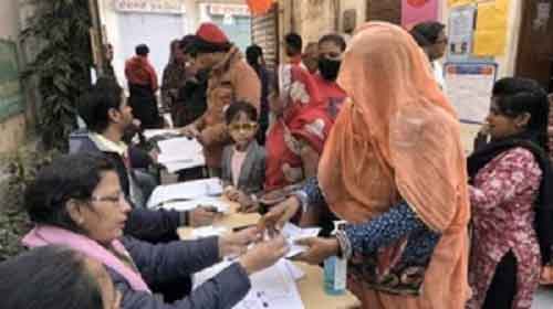 Rajasthan polls: 40.27% turnout till 1 p.m; violence, faulty EVMs reported (3rd Ld)