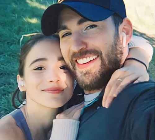 Chris Evans’ wife Alba Baptista flaunts wedding ring for first time since secret nuptials