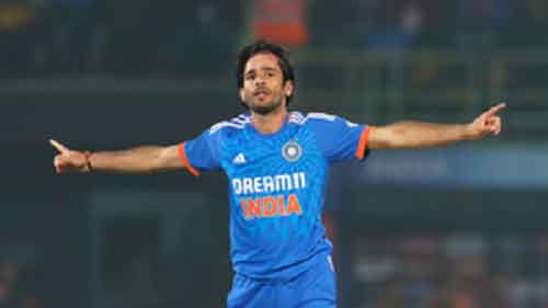 Axar and Bishnoi played a very important role despite dew setting in, says Prasidh Krishna