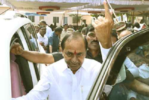 51.89% polling in Telangana till 3 p.m., Medak tops in turnout, Hyderabad tepid (Third Lead)