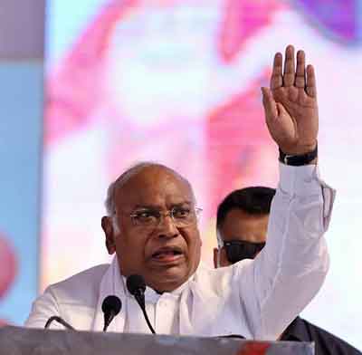 Kharge greets nation on Dhanteras