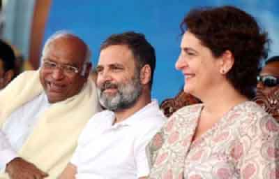 Kharge & Rahul to address 5 rallies in Telangana, Priyanka campaigns in Raj today