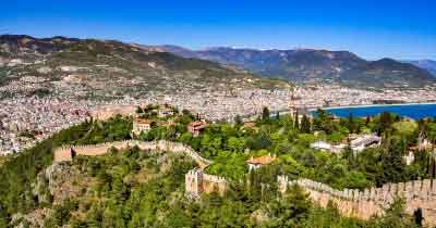 Traffic woes plague tourists visiting Turkey’s Antalya