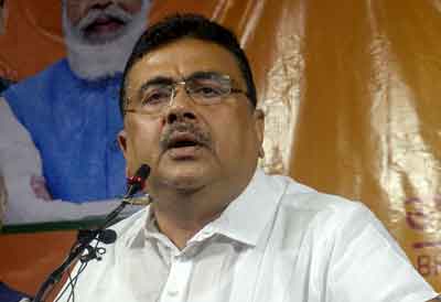Political slugfest in Bengal after arrest of Pakistani mother-son duo