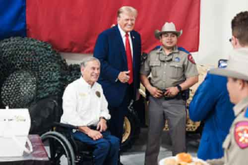 Texas Guv endorses Trump for President during visit to US-Mexico border town