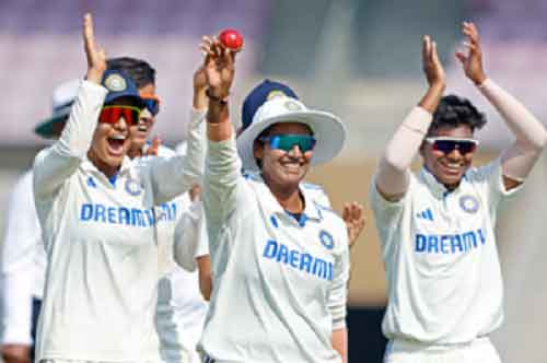 Deepti Sharma is the Ben Stokes of the Indian team, says Amol Muzumdar post 347-run win over England