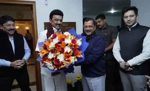 Stalin meets Kejriwal ahead of INDIA bloc meeting in New Delhi