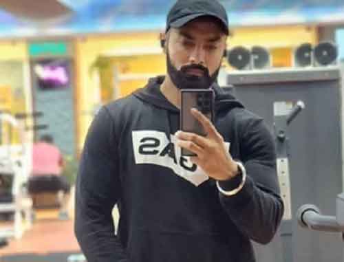 Avinesh Rekhi’s fitness routine involves strength training, cardio