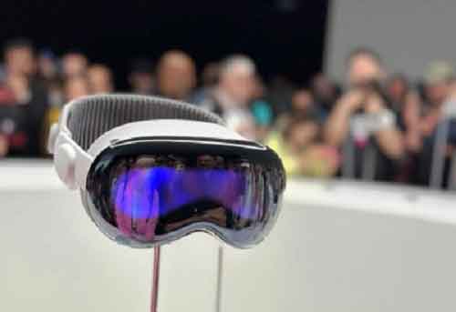 $3,499 Apple’s mixed reality headset Vision Pro to launch on Feb 2