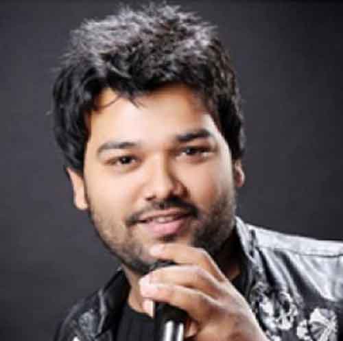 Singer Altamash Faridi to perform on New Year in Indore with his brothers