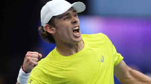 United Cup: Australia win mixed doubles against USA after de Minaur victory