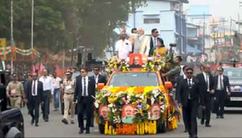 PM Modi holds roadshow in Kerala’s Thrissur