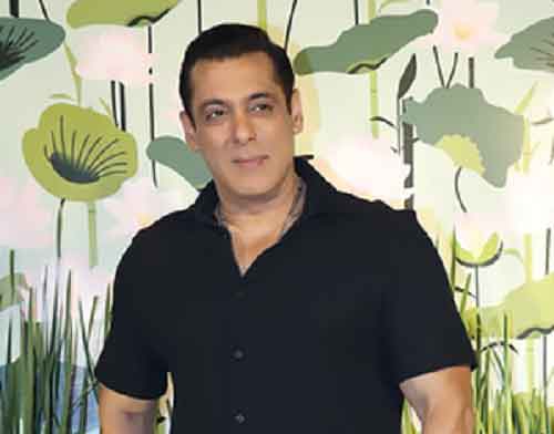 Salman trains 3.5 hours everyday for ‘Bull’, tweaks his diet