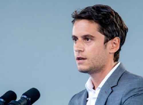 France’s new PM forms government