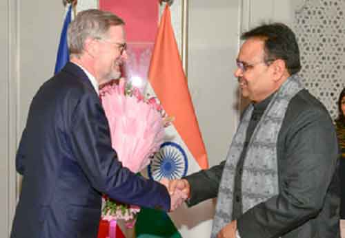 Rajasthan CM meets Czech PM, discusses investment in state