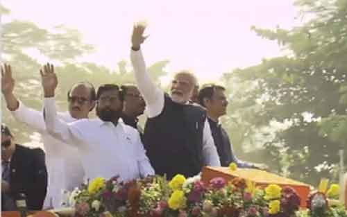PM Modi holds spectacular roadshow in Nashik, to throw open 27th National Youth Festival