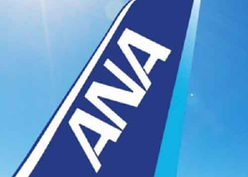 Cockpit window crack forces ANA Boeing flight in Japan to turn back
