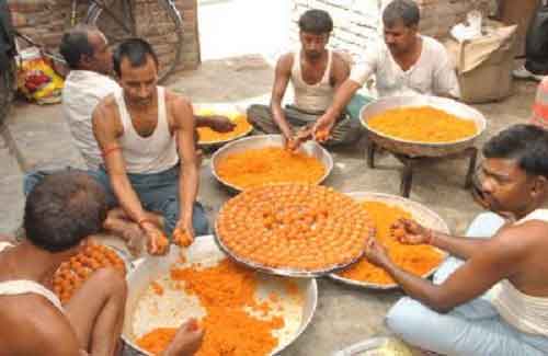 8 lakh laddoos from Kashi Vishwanath, Mahakal temples to be distributed on Jan 22