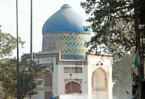 Delhi HC orders halt to unauthorised construction near Nizamuddin Dargah