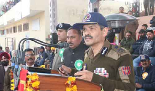 Majority of drugs are supplied from Pakistan: J&K DGP