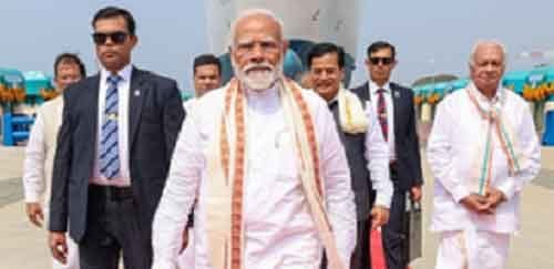 PM Modi slept on the floor at Govt Guest House in Kochi