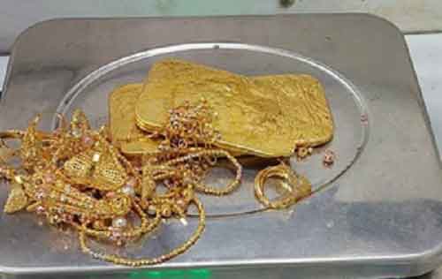 Govt hikes import duty on gold and silver coins, jewellery findings