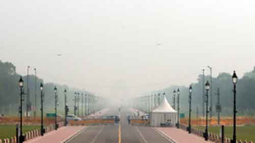 Delhi records minimum temp of 8.3, air quality ‘severe’ at some stations