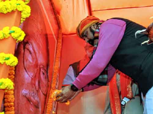 BJP’s Bihar unit celebrating 100th birth anniversary of Karpoori Thakur on a truck.