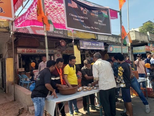 Chicago Indo-US Lions Club, MIBG Foundation serve prasad to over 14,000 people in Ahmedabad during Ram Mandir Pran Prathista Mahotsav