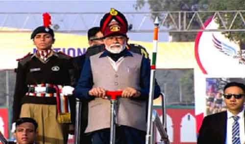Ulfat Khan: First girl Parade Commander for PM Rally from URI