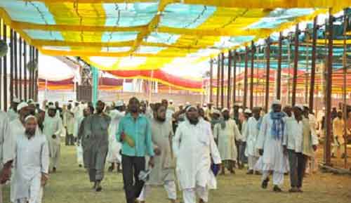 Muslims asked to down shutters in Varanasi today