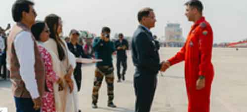20,000 people attend Indian Air Force’s Surya Kiran Aerobatic team display in Bikaner