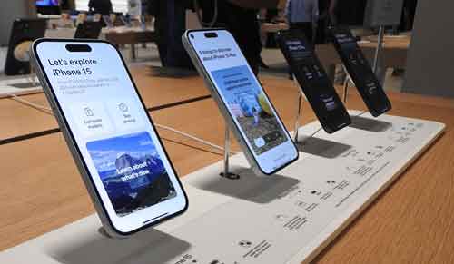 Apple iPhone revenue reaches $69.7 bn in Dec quarter, up 6%