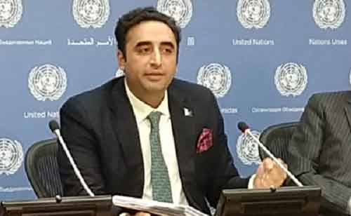 Bilawal Bhutto promises end to traditional politics while carrying on family legacy