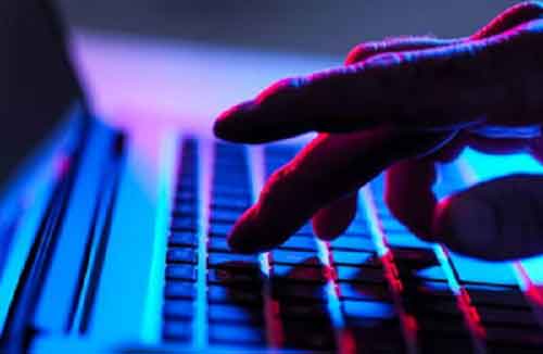 US plans visa ban for people connected to commercial spyware