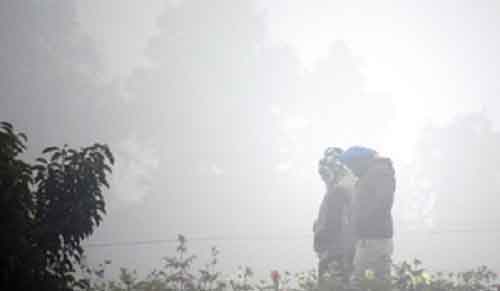 Delhi records 8.2 degrees minimum temp, strong winds predicted