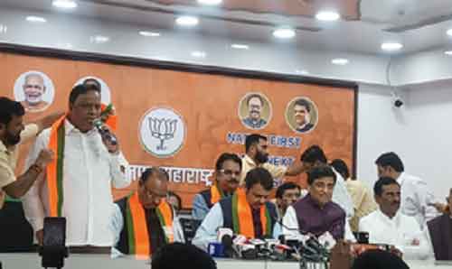 Ex-Maha CM Ashok Chavan joins BJP
