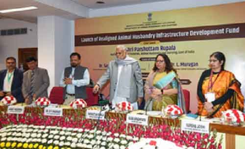 Centre launches Rs 29,610cr scheme to spur growth in dairy sector