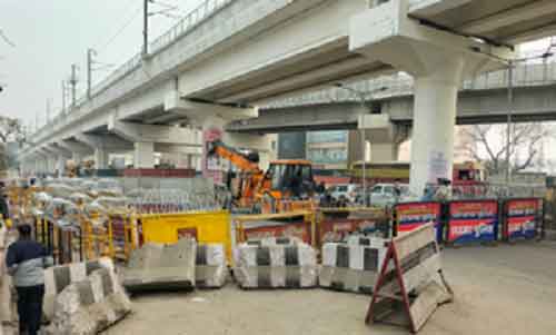 Farmers protest: Traders, manufacturers fear loss in business as Tikri border remains sealed