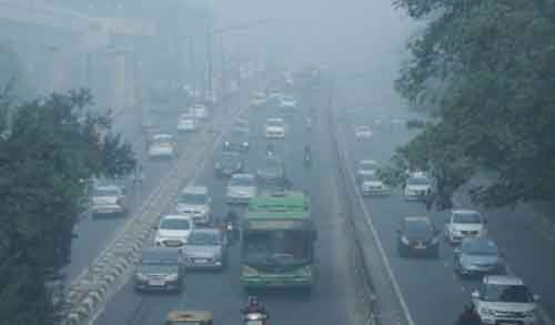 Delhi records 7.3 degrees, AQI ‘very poor’ at several stations