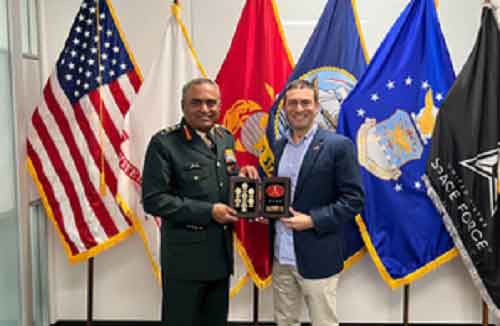 Gen Manoj Pande visits forefront military innovation unit of USA